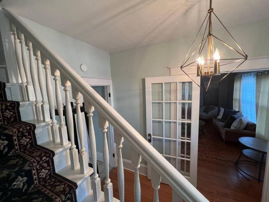 Timelessly Restored Home - Entirely Yours To Enjoy بيلنغز المظهر الخارجي الصورة